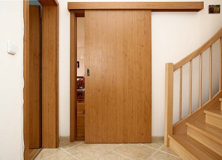 деревянные раздвижные двери в ванную