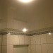 натяжной зеркальный потолок в ванной комнате