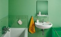 Красим ванную комнату своими руками: выбор и нанесение краски